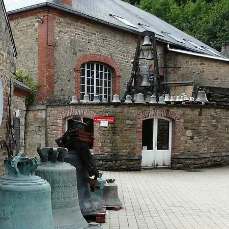 Near Mont Saint Michel Holiday home Villedieu-les-Poeles-Rouffigny