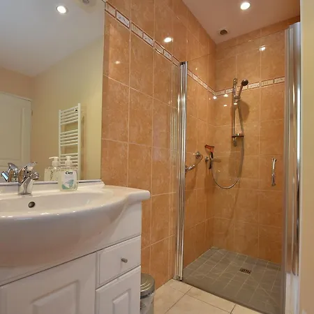 Family In Normandy Villedieu-les-Poeles-Rouffigny