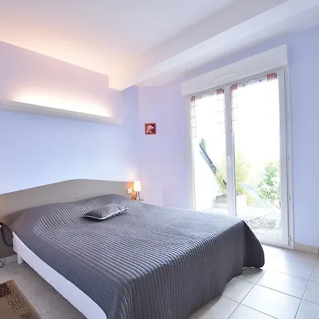 Holiday home Near Mont Saint Michel *