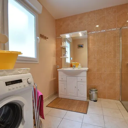 Holiday home Family In Normandy *